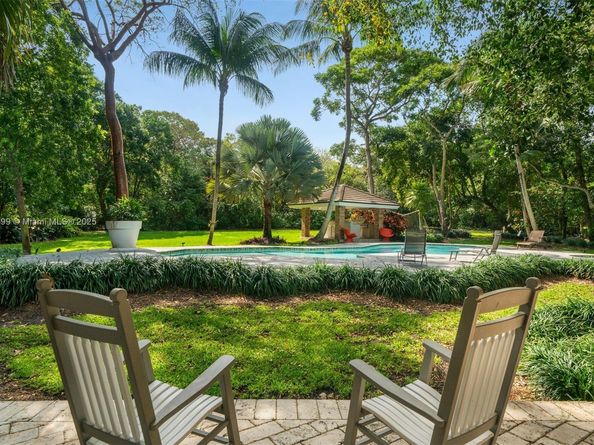 9000 Arvida Dr, Coral Gables FL 33156