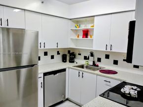 1500 Bay Rd 854S, Miami Beach FL 33139