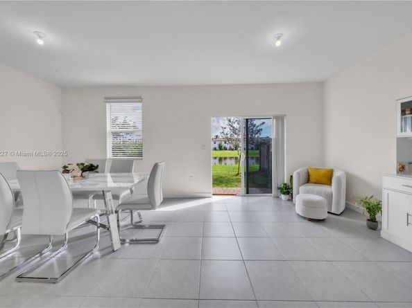 12917 NW 23rd Pl, Miami FL 33167