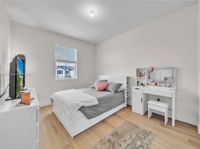 12917 NW 23rd Pl, Miami FL 33167