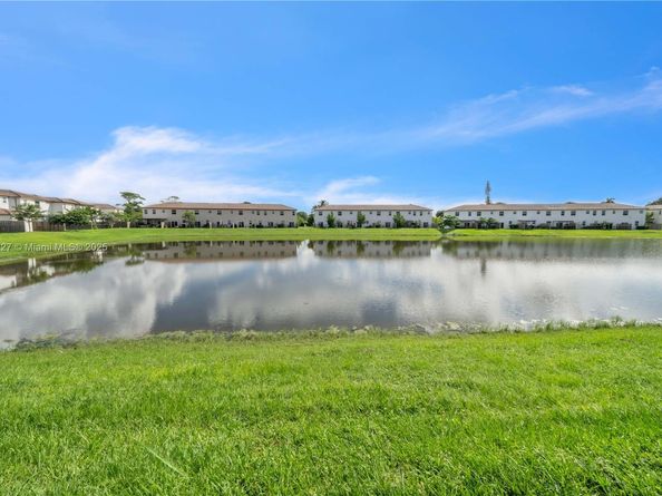 12917 NW 23rd Pl, Miami FL 33167