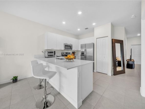 12917 NW 23rd Pl, Miami FL 33167