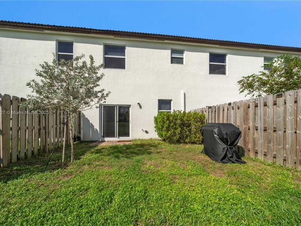 12917 NW 23rd Pl, Miami FL 33167