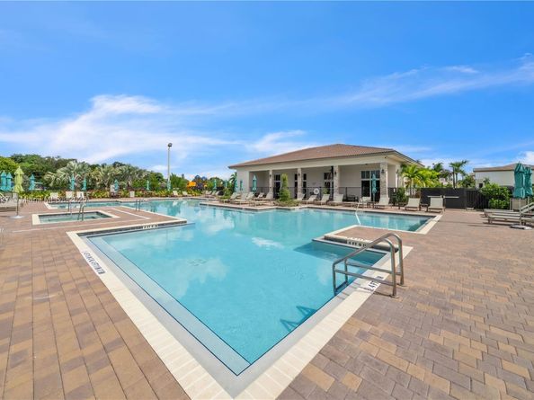 12917 NW 23rd Pl, Miami FL 33167