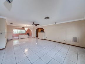 7140 Fillmore St, Hollywood FL 33024
