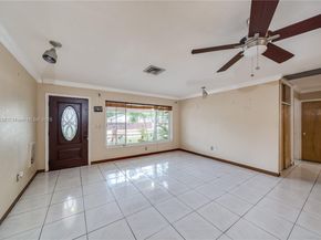 7140 Fillmore St, Hollywood FL 33024
