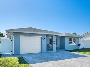 9400 NW 82nd St, Tamarac FL 33321