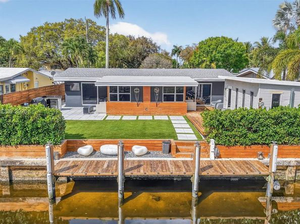 2436 Cat Cay Ln, Fort Lauderdale FL 33312