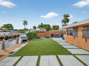 2436 Cat Cay Ln, Fort Lauderdale FL 33312