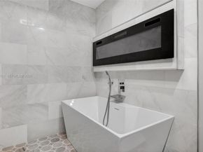 2436 Cat Cay Ln, Fort Lauderdale FL 33312