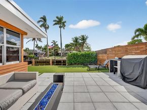 2436 Cat Cay Ln, Fort Lauderdale FL 33312