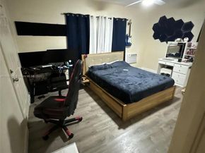 7885 Crespi Blvd, Miami Beach FL 33141
