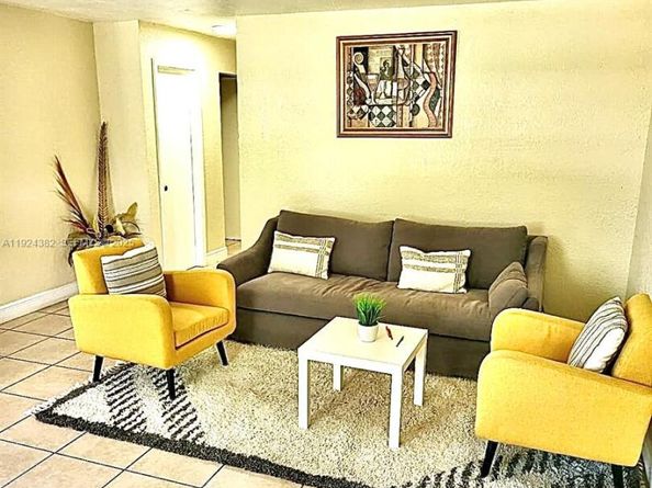 2640 NW 14th Ct, Fort Lauderdale FL 33311