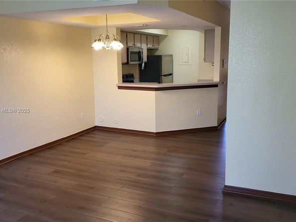 715 SW 148th Ave 604, Sunrise FL 33325