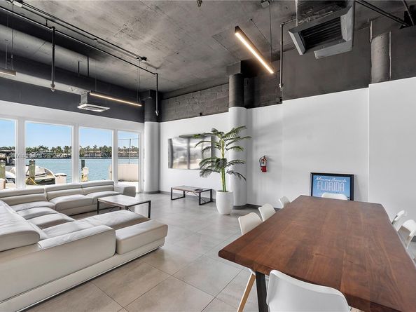 900 Bay Dr 210, Miami Beach FL 33141