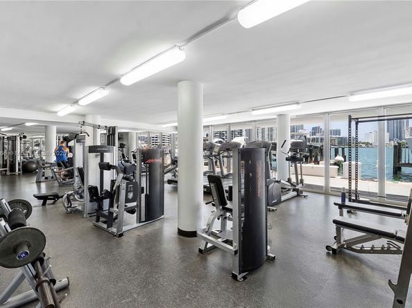 900 Bay Dr 210, Miami Beach FL 33141