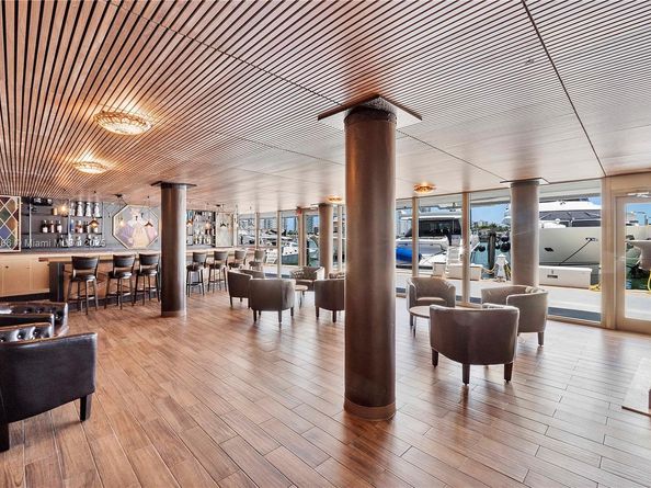 900 Bay Dr 210, Miami Beach FL 33141