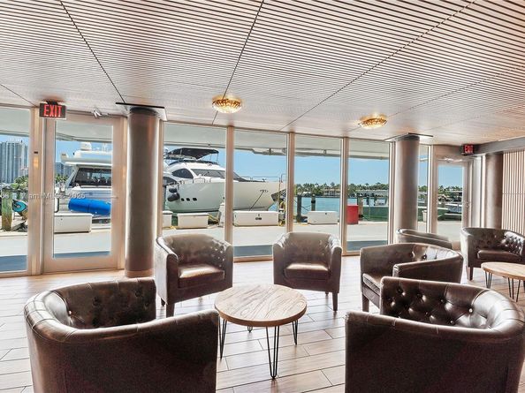 900 Bay Dr 210, Miami Beach FL 33141