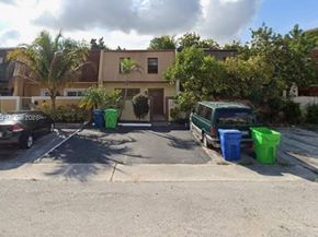 5966 NW 24th Ct, Sunrise FL 33313