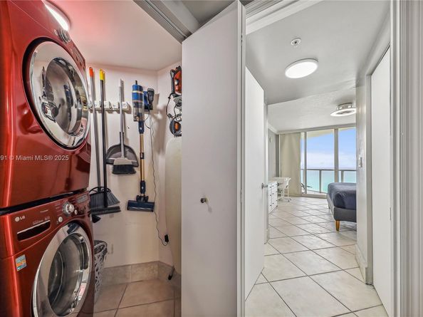 16699 Collins Ave 2009, Sunny Isles Beach FL 33160