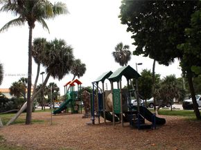 4001 S Ocean Blvd 103, South Palm Beach FL 33480