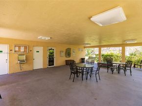 5156 NE 6th Ave 227, Oakland Park FL 33334