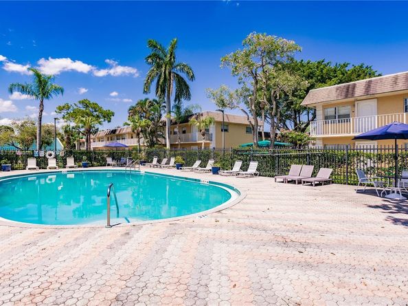 5156 NE 6th Ave 227, Oakland Park FL 33334