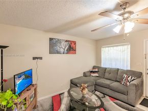 5156 NE 6th Ave 227, Oakland Park FL 33334