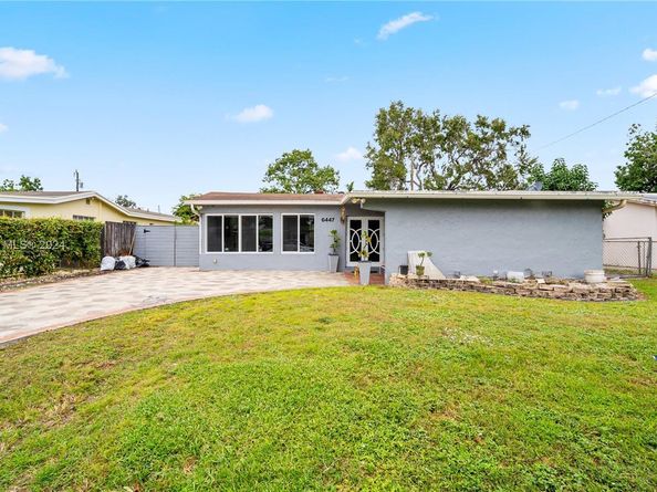 6447 Custer St, Hollywood FL 33024