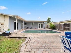 6447 Custer St, Hollywood FL 33024