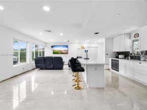 6447 Custer St, Hollywood FL 33024