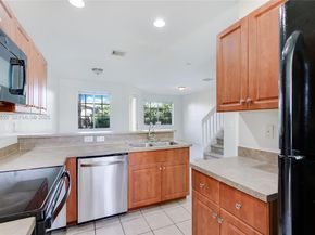 1935 SW 60th Ter, North Lauderdale FL 33068