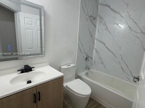 11601 NW 89th St 202, Doral FL 33178