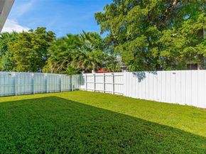 260 SE 32nd Ter, Homestead FL 33033