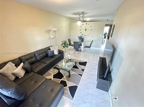 6940 NW 179th St 3087, Hialeah FL 33015