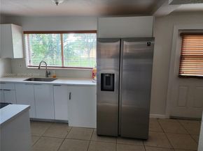 2837 NW 9th Ct, Fort Lauderdale FL 33311