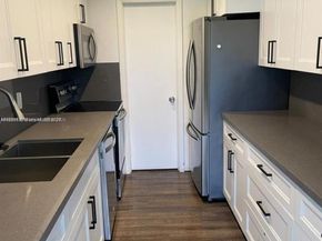 4164 Inverrary Dr 301, Lauderhill FL 33319