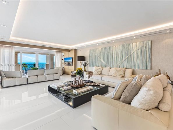 7431 Fisher Island Dr 7431, Miami Beach FL 33109