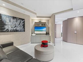 7431 Fisher Island Dr 7431, Miami Beach FL 33109