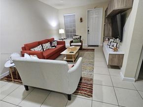 9572 SW 169th Pl, Miami FL 33196