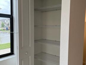 12989 SW 233rd Ter 12989, Miami FL 33032