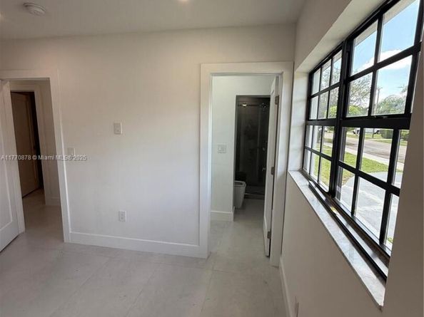 5152 SW 6th, Miami FL 33134