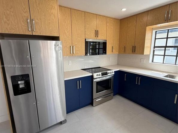 5152 SW 6th, Miami FL 33134