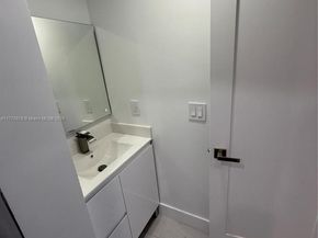 5152 SW 6th, Miami FL 33134