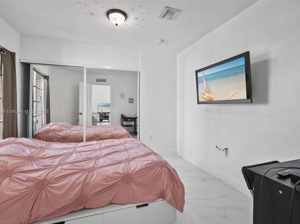 11500 SW 60th Ter, Miami FL 33173