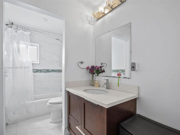 11500 SW 60th Ter, Miami FL 33173