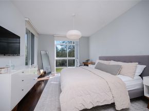 9725 NW 52nd St 215, Doral FL 33178