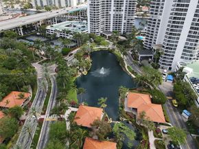3500 Mystic Pointe Dr 401, Aventura FL 33180