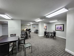 3500 Mystic Pointe Dr 401, Aventura FL 33180