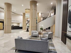 3500 Mystic Pointe Dr 401, Aventura FL 33180